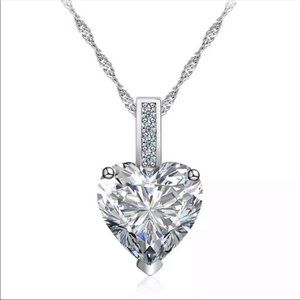 Beautiful Heart Pendant Saphire Necklace New